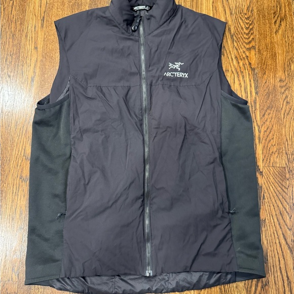 Arcteryx Unisex Black Vest Size Large - Picture 1 of 7
